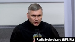 Директор ДБР Олексій Сухачов зазначив, що механізм, який запрацював вісім місяців тому, дає шанс тим, хто вчинив СЗЧ, повернутися до військової частини і продовжити службу в спрощеному порядку із поновленням грошового, продовольчого, речового й іншого забезпечення