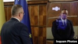 Premierul Nicolae Ciucă discută cu robotul Ion, anagramă de la „Noi”, creat special pentru a menține o relație mai consistentă a guvernului cu cetățenii.