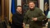 Schimbarea lui Zalujnîi de către Zelenski este privită cu îngrijorare de unii comentatori ai relațiilor de putere de la Kiev, căci militarul este extrem de popular în Ucraina. 