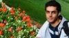 وحید سعادت‌طلب، دانشجوی دکترای دانشگاه استکهلم در پایان‌نامه خود به قاسم سلیمانی و مرتضی مطهری ادای احترام کرده است