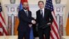 Госсекретарь США Энтони Блинкен приветствует министра иностранных дел Армении Арарата Мирзояна, Вашингтон, 2 мая 2022 г.