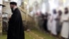 Bagdadi je 46 godišnji Iračanin, pravim imenom Ibrahim al-Samarrai, a Al Kaidu je napustio 2013. godine