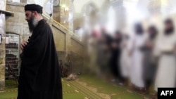 Bagdadi je 46 godišnji Iračanin, pravim imenom Ibrahim al-Samarrai, a Al Kaidu je napustio 2013. godine