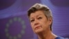 Comisara pentru Afaceri Interne Ylva Johansson, aflată la capăt de mandat, a negat ferm că ar exista vreo propunere concretă de „export” de migranți spre marginile UE. 