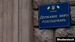 Зокрема, військовим передали 12 вантажівок, автокран, мікроавтобус, фургон та два позашляховики