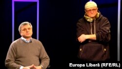 Igor Boțan cu Vasile Botnaru la o dezbatere în studioul Europei Libere