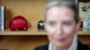 Miliardarul Elon Musk i s-a plâns liderei partidului extremist AfD, Alice Weidel, de faptul că Germania are prea multe legi și norme, ceea ce-i îngreunează afacerile.