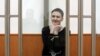 Українська льотчиця Надія Савченко під час засідання суду у Донецьку Ростовської області