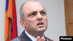 Armenia -- Nerses Nazarian, chief of Yerevan's police department, at a news conference, 25Mar2011.