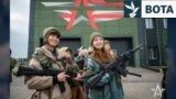 Rusia militarizon shkollat: Pas pushkëve vijnë dronët
