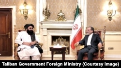 د ایران د بهرنیو چارو وزیر عباس عراقچي او د طالبانو د بهرنیو چارو سرپرست وزیر امیر خان متقي - عکس ارشیف
