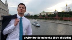 Тэлевядучы Дзьмітры Семчанка, архіўнае фота. 2017 год, Масква.