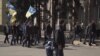 Донеччина. У Добропіллі вимагають повернути українську символіку в місто (відео)