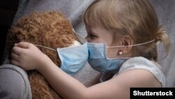 Голяма част от дарителските кампании у нас са свързани с набирането на средства за лечение, най-често в случи на болни деца. Снимката е илюстративна
