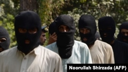 نیول شوي مشکوک وسله وال