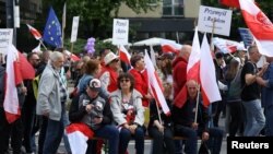 Учасники «Маршу патріотів» у Варшаві