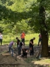У Львові розпочались пошуково-ексгумаційні роботи на території колишнього цвинтаря