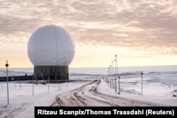Baza spațială americană Pituffik din Groenlanda, fotografiată în octombrie 2023. Baza a fost cunoscută anterior sub numele de Baza Aeriană Thule.
