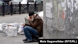 Новые данные выявили тенденцию роста бюрократии в стране на фоне роста безработицы в частном секторе
