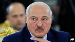 Bjeloruski predsjednik Aleksandar Lukašenko (na slici) pomilovao je 32 politička zatvorenika, čime je ukupni broj pomilovanih ove godine porastao na 178