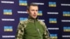 Речник нагадав, що останні зміни, які вніс уряд до правил перетину кордону під час воєнного стану, стосуються жінок-державних посадовців. Саме вони мають певні обмеження щодо виїзду за кордон