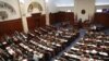 Борба против короната или борба за власт?