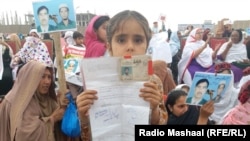 په پېښور کې د پښتون ژغورنې غورځنګ احتجاج.