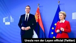 Ursula von der Leyen, az Európai Bizottság elnöke Aleksandar Vučić szerb elnököt fogadja Brüsszelben, 2021. április 26-án